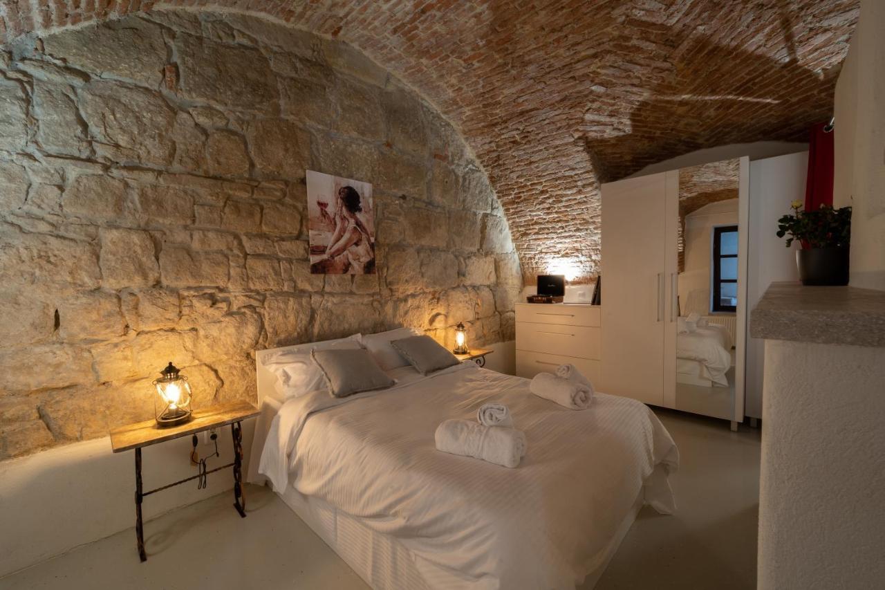 Apartment 5* Luxury In Unirii Square. *